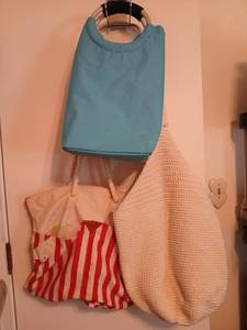 lot 1585 image: Bags