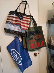 lot 1588 image: Bags, reusable