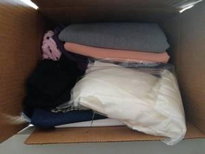 lot 1639 image: Lot of Assorted fabric