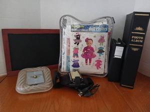 lot 1664 image: Simplicity Doll Clothes Pattern 0100005 with American Girls doll patterns