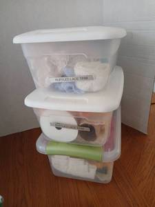 lot 1675 image: Ruffled Lace Trim Assortment with Storage Containers