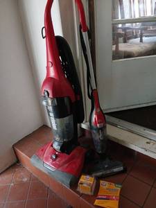 lot 1700 image: Dirt Devil Upright Carpet Cleaner with Power Stick and Accessories