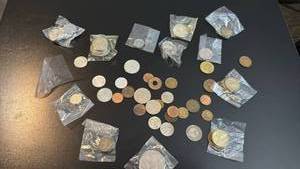 lot 1814 image: Mixed Foreign Coins Lot - Multiple Countries and Denominations