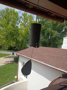 lot 2001 image: Large Windchimes