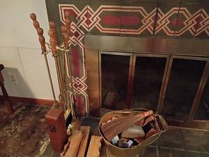 lot 3025 image: Fireplace Tools with Ash Bucket.  Located in basement