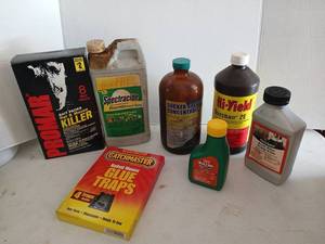 lot 4006 image: Pest Control Products Lot - Rodent Killer, Insect Spray, Glue Traps, Concentrates