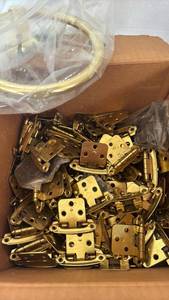 lot 4341 image: Belwith-Keeler 100PR Self-Closing Hinge 5010