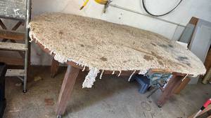 lot 4512 image: Work Table on  Wheels with Vice. 33x86x41