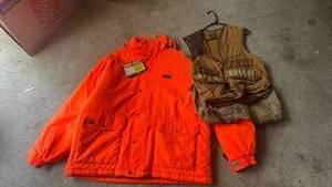 lot 4522 image: X-Large Bearhunter Parka 14 Orange Insulated Parka with Hunting Vest
