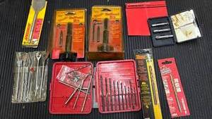 lot 4610 image: Hand Tools Lot Drill Bits Screw Removers Milwaukee Spezior