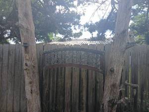 lot 5030 image: Decorative Iron Gate  piece