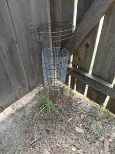 lot 5063 image: Garden Plant Support Cage , metal&nbsp