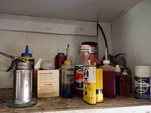 lot 4222 image: Miscellaneous Products.