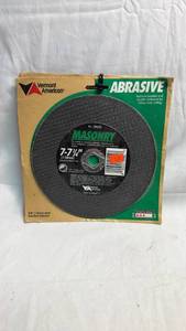 lot 113 image: Vermont American 7-714 Masonry Abrasive Cutting Wheel No. 28002 - Lot of 3