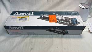lot 152 image: Anvil 14 in Tile Cutter