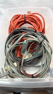 lot 193 image: Extension Cords Lot 3 pieces Orange Gray Outdoor