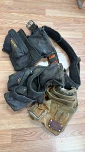 lot 216 image: AWP Tool Apron and Belt Set with Multiple Pouches