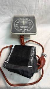 lot 57 image: Genmed Sphygmomanometer Blood Pressure Gauge Lifetime Certified