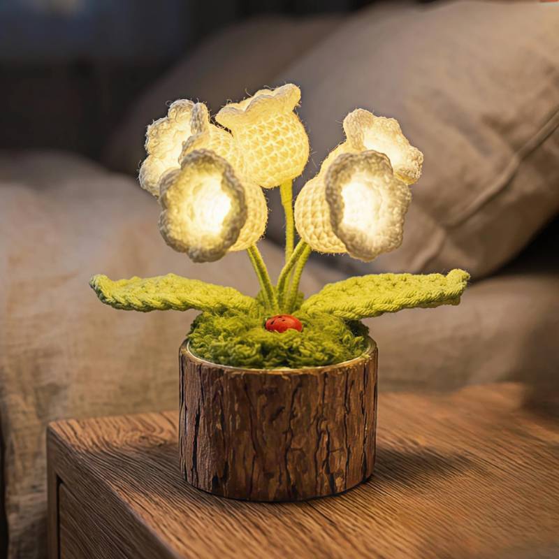 lot 7255 image: Tisuvimy Handmade Crochet Forget-me-nots Flowers Night Light Knitted Flower with Wooden Pot Home Desktop Decorations Gifts for Women Friends Lovers Classmates (Blue Forget-me-nots)