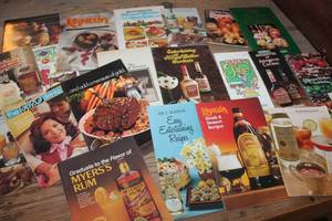 lot 1899 image: Vintage Party Drink Recipe Books