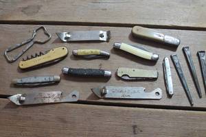 lot 1917 image: Vintage Pocket Knives and More