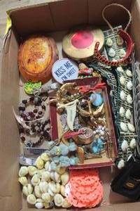 lot 1921 image: Vintage Jewelry, Compacts & More