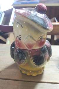 lot 1949 image: Antique Bird Cookie Jar