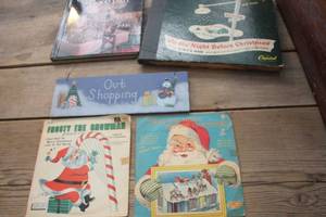 lot 1956 image: Vintage Christmas Records & More