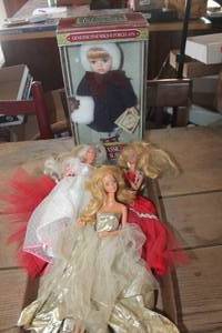 lot 1958 image: Vintage Barbie Dolls and More