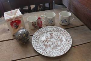 lot 1969 image: NIB Vintage Campbells Soup Ornament and More
