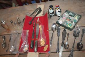 lot 1982 image: Vintage Salt & Pepper Sets, Silverware & More