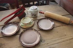 lot 1984 image: Frankoma Plates, Rolling Pin and More