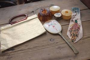 lot 1997 image: Vintage Dresser Mirror, Purse and More