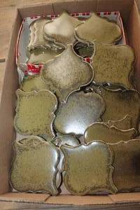 lot 2005 image: Lot of Vintage Tiles