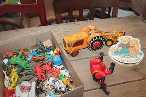 lot 2015 image: Vintage Metal Toy Tractor and More