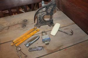 lot 2049 image: Vintage Rex Cast Iron Bench Punch Tool & More
