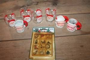 lot 2057 image: Vintage Mini Santa Mugs & More