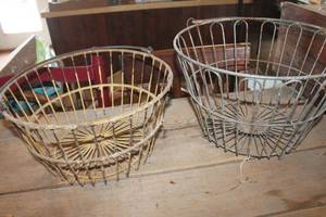 lot 2061 image: 2 Vintage Metal Chicken Egg Baskets