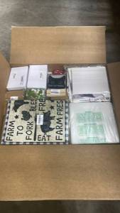 lot 366 image: mystery box - Retail $0