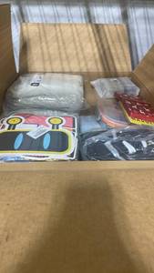 lot 368 image: mystery box - Retail $0