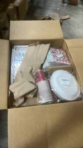 lot 4014 image: Mystery Box - Retail $0