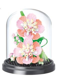 lot 146 image: Nipurex Flower Bouquet Building Kit, Red Rose Flowers Building Blocks Sets 520 Pcs Mini Bricks - Retail $8