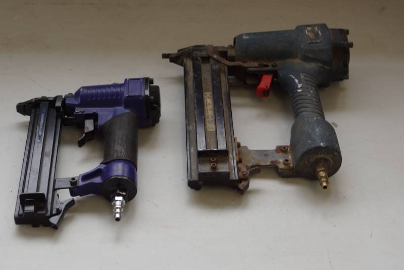lot 20 image: 2- Air Guns- Nailers