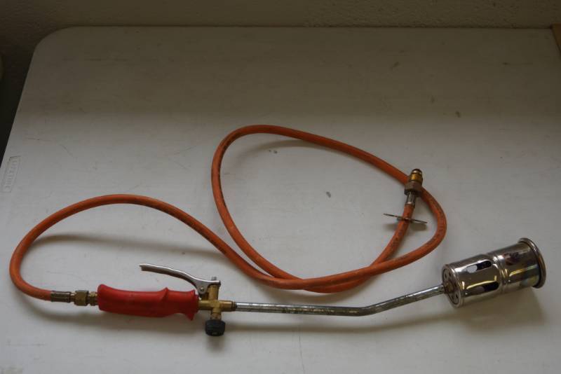 lot 35 image: Flame Thrower- Propane Torch