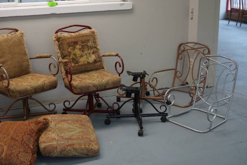 lot 54 image: Metal Rolling Patio Chairs- Metal- Set of 4