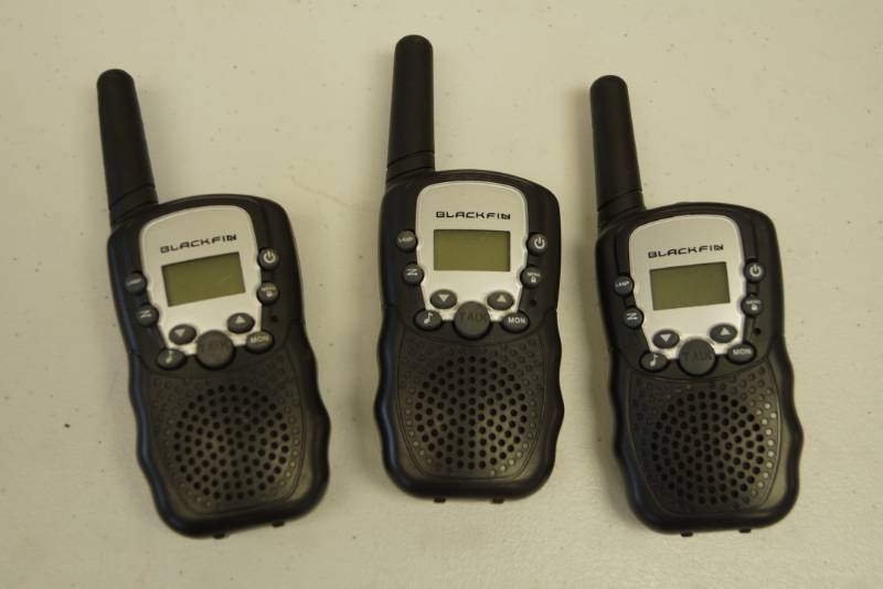 lot 59 image: Lot of 3 Blackfin 2 Way Radios- Walkie Talkie