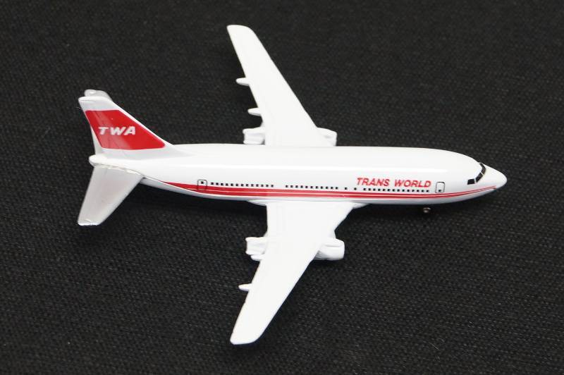 lot 105 image: TWA ERTL Airplane-  Mint or Near- Die-cast Collectible
