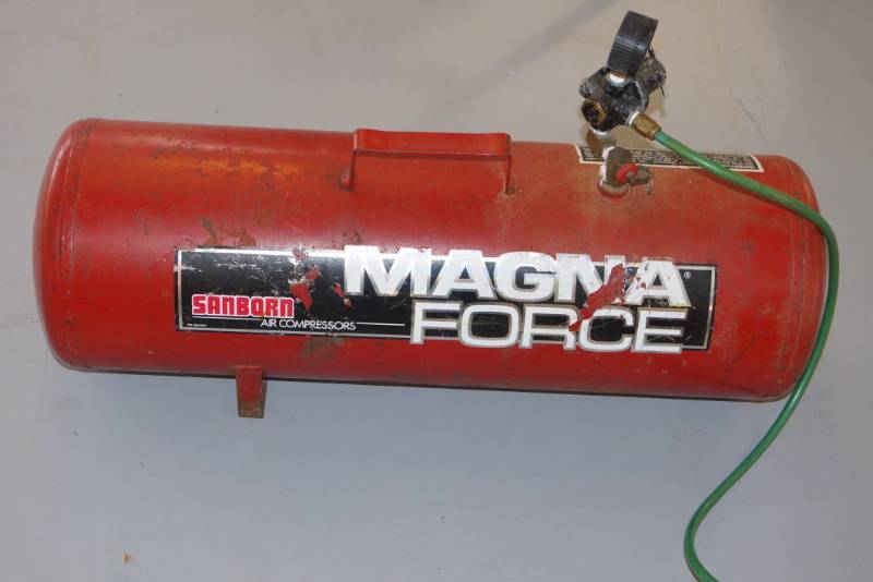 lot 130 image: Magna Force Air Bubble