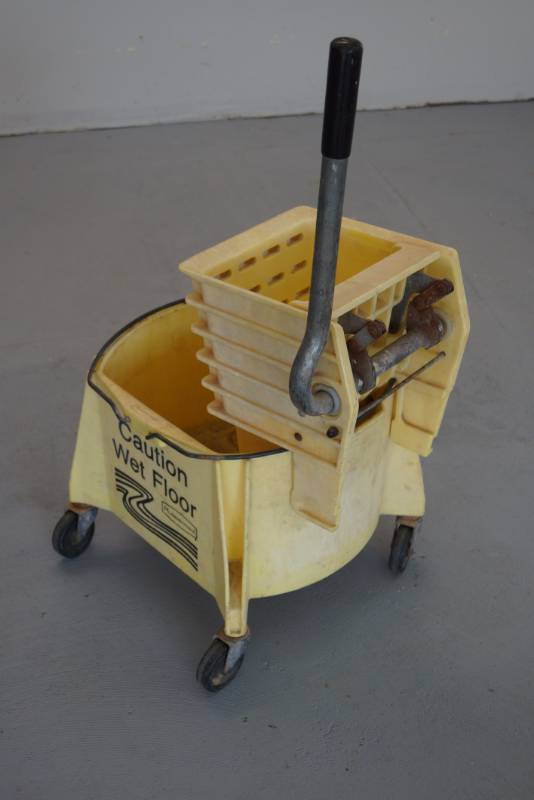 lot 154 image: Commercial Mop Bucket and Wringer