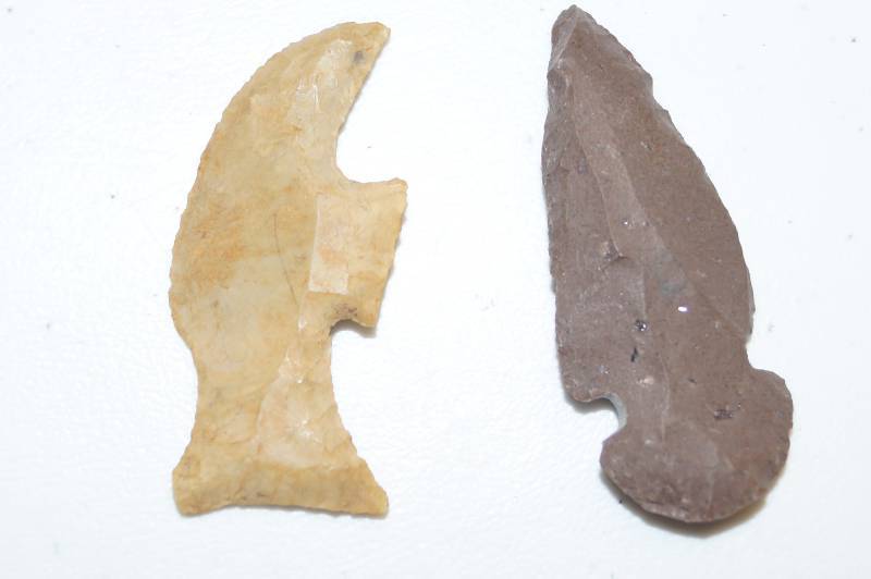 lot 170 image: Arrowheads andor Spear Head